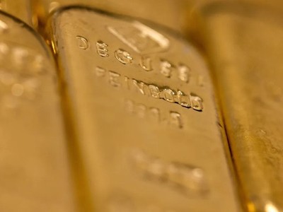 WGC: Các ngân hàng trung ương ưa chuộng vàng hơn đồng đô la để tăng dự trữ ngoại hối