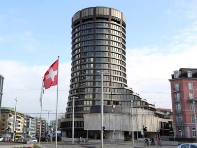 BIS: Nền kinh tế toàn cầu sẽ tránh được suy thoái bất kể thuế quan