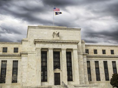 Thế tiến thoái lưỡng nan của Fed