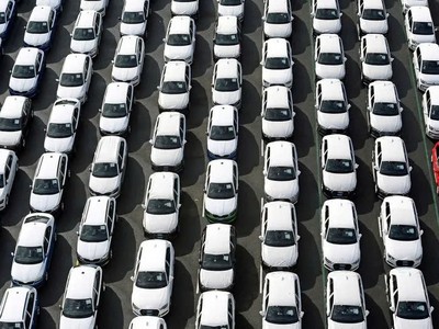 Doanh số bán xe điện toàn cầu tăng 29% trong tháng 3