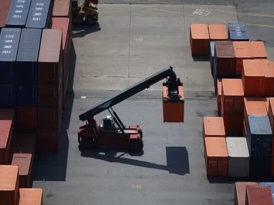 Ngành vận tải biển toàn cầu gặp khó trước sự bất ổn về thuế quan