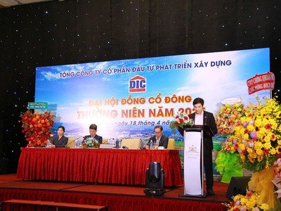 Ông Nguyễn Hùng Cường, Chủ tịch HĐQT DIC Corp đang phát biểu.