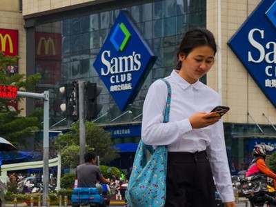 Trung Quốc có nguy cơ rơi vào vòng xoáy giảm phát sâu hơn khi chuyển hướng sang thị trường nội địa