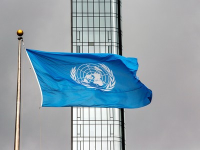 Liên Hợp Quốc dự báo tăng trưởng kinh tế toàn cầu chậm lại sau thuế quan và căng thẳng thương mại 