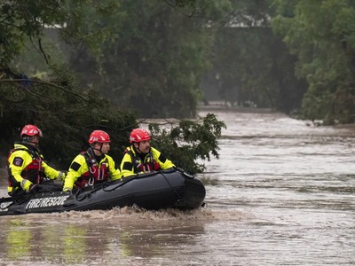 Phát hành trái phiếu thảm họa tăng cao kỷ lục