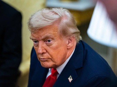 Tổng thống Trump dọa áp thêm thuế và hạn chế xuất khẩu chip với nước đánh thuế kỹ thuật số