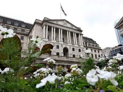 BoE: Thị trường có nguy cơ điều chỉnh mạnh khi tâm lý bi quan về AI hoặc Fed