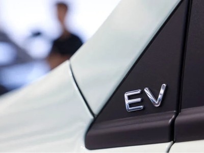Trung Quốc ra tín hiệu sẽ ngừng trợ cấp cho ngành công nghiệp xe điện