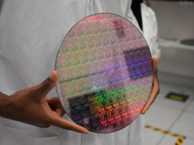 Mỹ hoãn áp thuế bổ sung đối với chip Trung Quốc đến tháng 6/2027