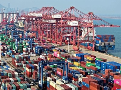 Trung Quốc đạt thặng dư thương mại kỷ lục trong năm 2025 bất chấp cú sốc thuế quan