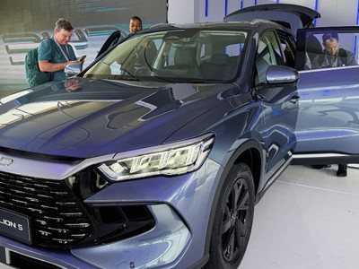 Canada và Trung Quốc đạt thỏa thuận thương mại sơ bộ