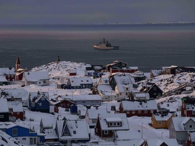EU họp khẩn về nguy cơ thuế Greenland từ Mỹ, chuẩn bị biện pháp trả đũa