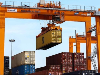 Các nhà xuất khẩu Đông Nam Á điều chỉnh lại chiến lược khi tình hình bất định tái diễn