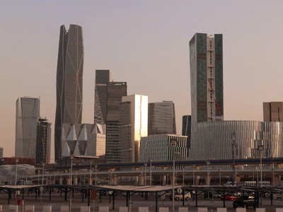 Kinh tế Vùng Vịnh đứng trước nguy cơ suy thoái lớn nhất trong ba thập kỷ