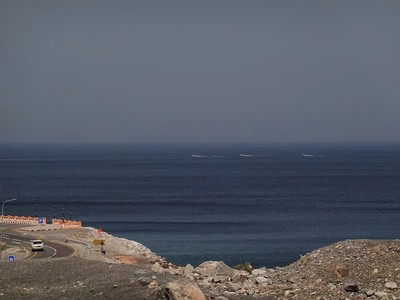 Xung đột Trung Đông làm gián đoạn chuỗi cung ứng hóa dầu, giá nhựa leo thang