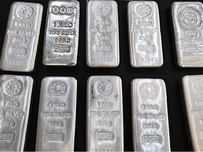 Thị trường bạc có thể bước vào một đợt thắt chặt nguồn cung mới