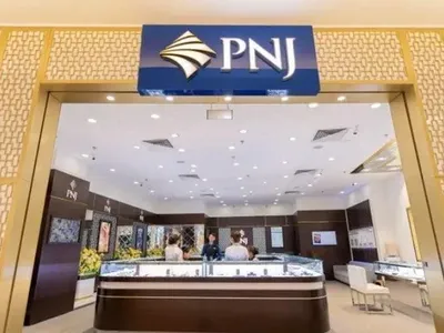 Người nhà lãnh đạo Vàng bạc Đá quý Phú Nhuận (PNJ) đăng ký mua 300.000 cổ phiếu sau 2 phiên giảm kịch sàn