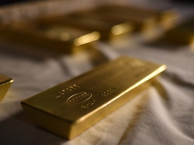 Trung Quốc chi kỷ lục để nhập hơn 1.000 tấn vàng trong 8 tháng đầu năm 2026