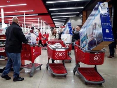 Mỹ: Doanh số bán lẻ tháng 10 tăng cao nhất trong 8 tháng