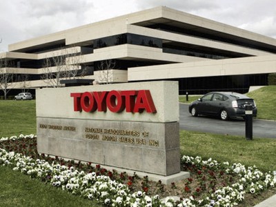 Toyota giữ vững ngôi vị nhà sản xuất ô tô bán chạy nhất thế giới năm thứ 3 liên tiếp