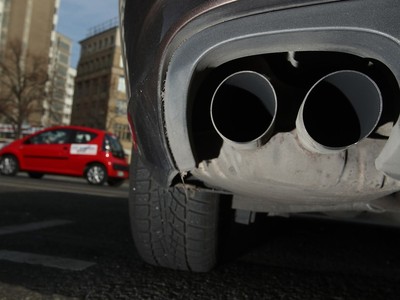 Nhà Trắng: Quy tắc giảm phát thải tăng cường mới với xe ô tô sẽ giúp Mỹ tiết kiệm được 1.600 tỷ USD