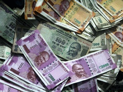 Nga đang nắm giữ lượng lớn Rupee Ấn Độ mà không thể tiêu