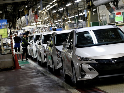 Toyota dự báo lợi nhuận kém lạc quan