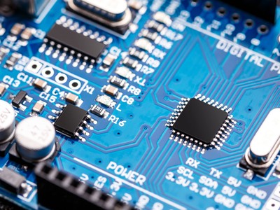 Cuộc chiến chip giữa Mỹ và Trung Quốc leo thang sau lệnh cấm Micron