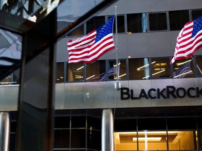 SoftBank, BlackRock tấn công sang mảng tín dụng tư nhân