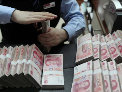 Trung Quốc đang ở tình thế tiến thoái lưỡng nan khi đồng nhân dân tệ giảm giá