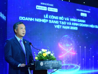 Ông Lê Trọng Minh, Tổng biên tập Báo Đầu tư phát biểu khai mạc lễ Trao giải. Ảnh: Dũng Minh.