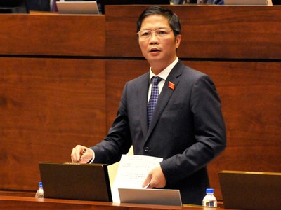 Bộ trưởng Trần Tuấn Anh