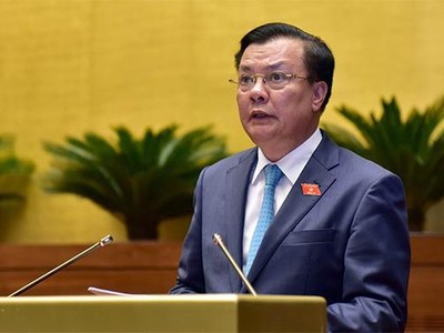 Bộ trưởng Bộ Tài chính Đinh Tiến Dũng