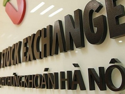 Tháng 8, nhà đầu tư nước ngoài xả mạnh cổ phiếu ACB, PVS, ACV, VEA