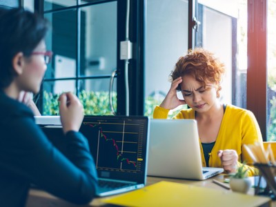 Giao dịch chứng khoán khối ngoại ngày 26/3: Bán ròng gần 400 tỷ đồng cổ phiếu VND