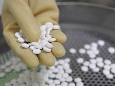 Ladophar đồng ý cho Nguyễn Kim nâng sở hữu lên 51%