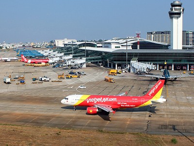 Một câu nói đùa làm chậm chuyến bay Vietjet 3 tiếng