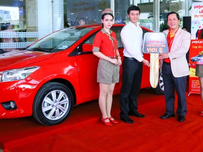 Xe Toyota của “Bay Vietjet – Trúng xe hơi” đến với chủ nhân