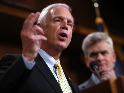 Thượng nghị sĩ Ron Johnson, Chủ tịch Ủy ban các vấn đề Chính phủ và An ninh Nội địa của Thượng viện Mỹ