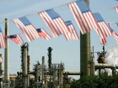 Sau thập kỷ hoàng kim, dầu đá phiến đang trở thành “gánh nặng” của nước Mỹ