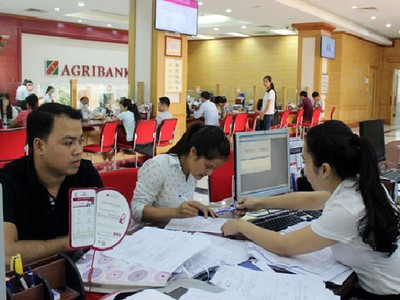Agribank hỗ trợ khách hàng chuyển đổi số điện thoại
