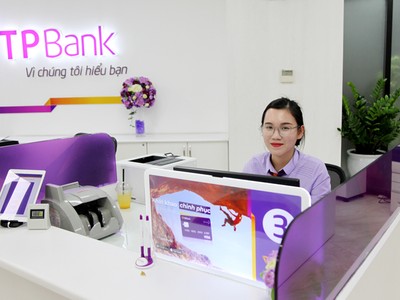 Nhân viên chuyên nghiệp, thân thiện, phòng giao dịch hiện đại, TPBank được đánh giá là một trong những ngân hàng có chất lượng phục vụ tốt nhất Việt Nam
