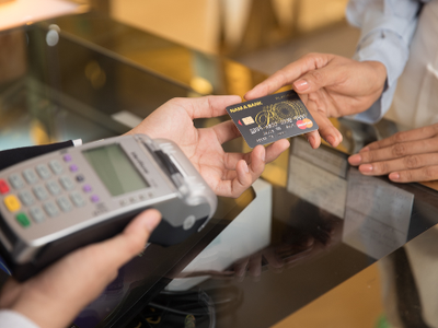 Những lưu ý để giao dịch an toàn với thẻ ngân hàng