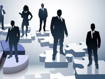 Navigos Search: Ngành Sản xuất và Công nghệ thông tin có nhu cầu tuyên dụng cao nhất