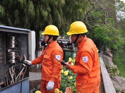 Với sự hỗ trợ của WB, EVN Hà Nội được Fitch xếp hạng tín nhiệm BB