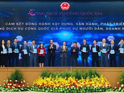 NAPAS và một số ngân hàng, trung gian thanh toán ký cam kết đồng hành triển khai vận hành Cổng dịch vụ công Quốc gia phục vụ người dân, doanh nghiệp