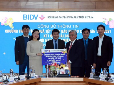 BIDV dành 30 tỷ đồng tặng quà tết cho người nghèo