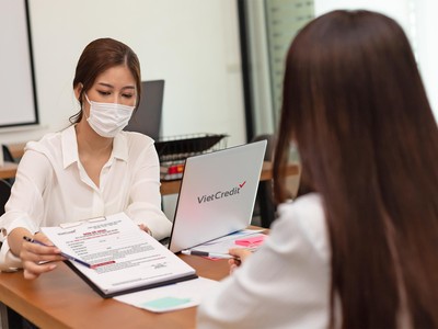 VietCredit hỗ trợ người thân của khách hàng vượt qua đại dịch 
