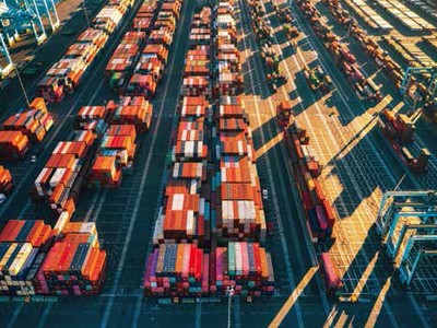 Thương mại điện tử giúp nhiều doanh nghiệp nhỏ sống sót trong đại dịch