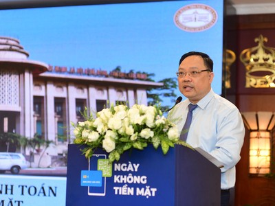 Ông Phạm Anh Tuấn, Vụ trưởng Vụ Thanh toán, NHNN chia sẻ thông tin tại Sự kiện
